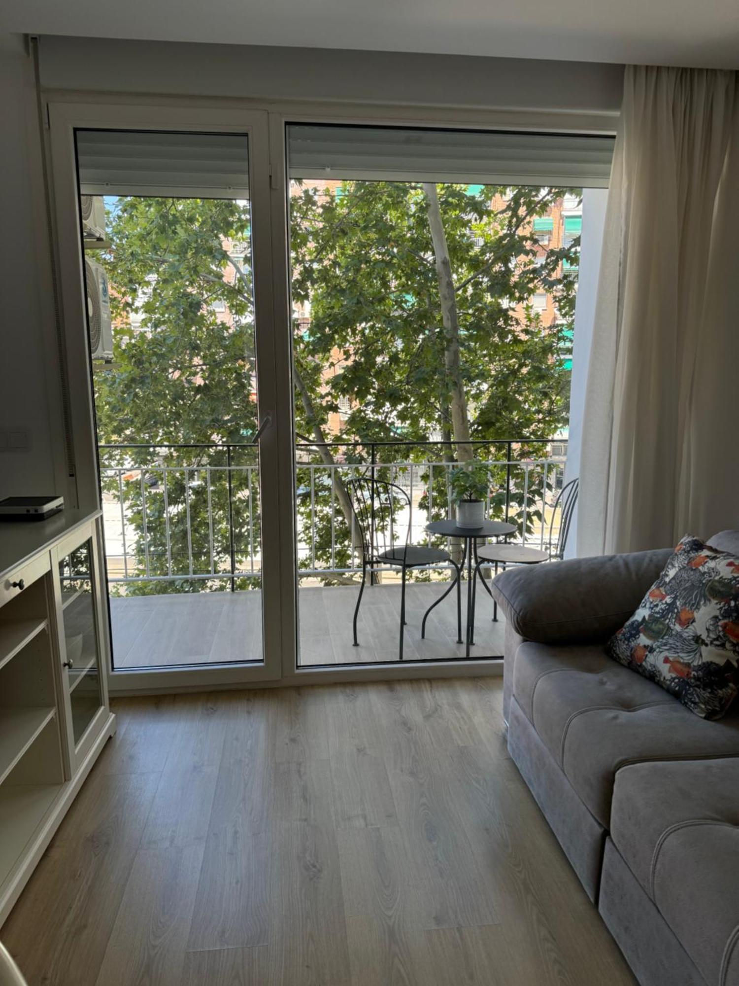 알칼라데에나레스 Alcala Luxury Piso Completo De 80M 아파트 외부 사진
